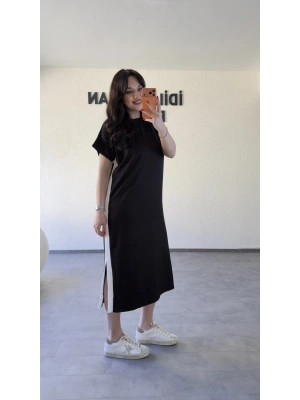 Kuşaklı Yan Detaylı Düz Kesim Uzun Elbise