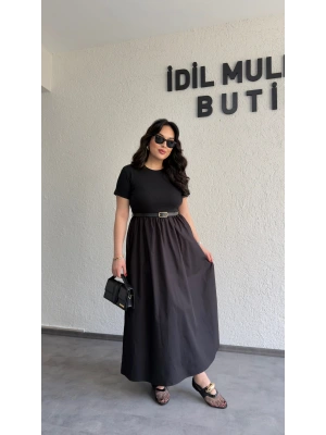 Siyah Kemer Detaylı Eteği Poplin Elbise