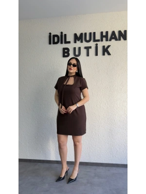 Kahverengi Zr Model Yaka Bağlama Detaylı Elbise