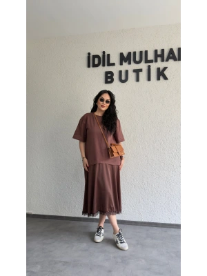 Kahverengi Eteği Saten Dantel Detaylı Elbise