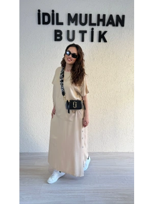 Bej Düğme Detaylı Kanguru Cepli Elbise