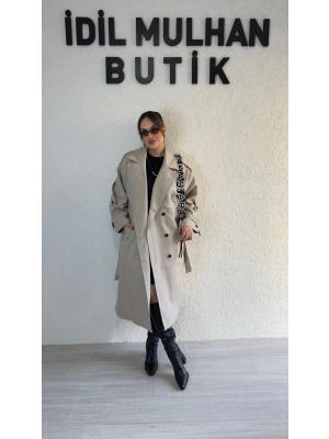 Bej Düğme Detaylı Trençkot