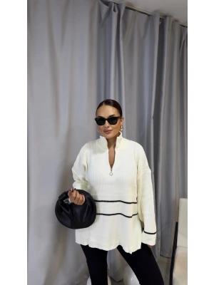 Beyaz Çift Çizgi Detaylı Triko Kazak