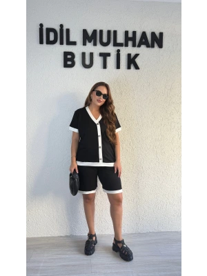 Beyaz Şeritli Gümüş Düğme Detaylı Şortlu Takım