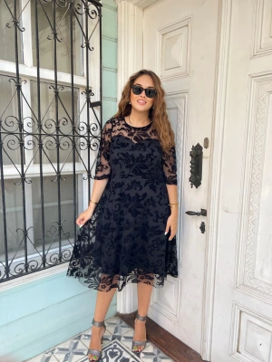 Flok Baskılı Tül Siyah Elbise