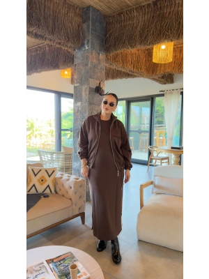 Kahverengi Ceketli Elbise Takım