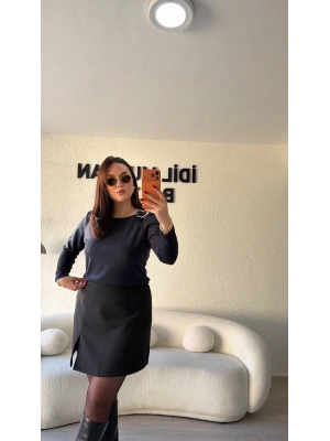 Lacivert Omzu Tokalı Oysh Bluz