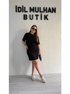 Siyah Belden Gizli Elbise