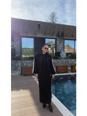 Siyah Ceketli Elbise Takım