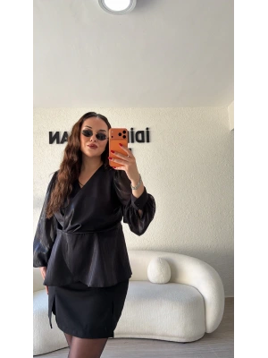 Siyah Işıltılı Kruvaze Bluz