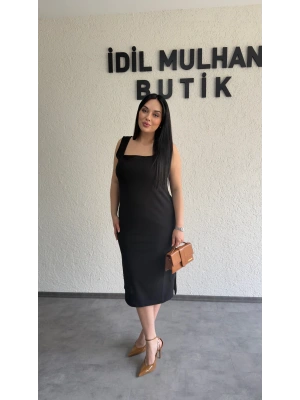 Siyah Kare Yaka Krep Elbise