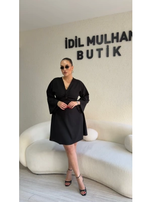 Siyah Krep Kumaş Düğüm Detaylı Elbise