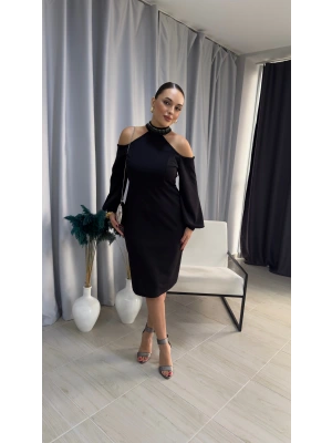 Siyah Omuz Detaylı Midi Boy Abiye