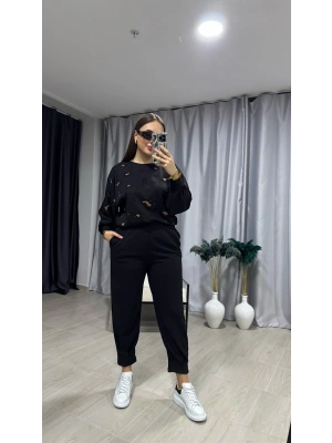 Siyah Paçası Pensli Pantolon