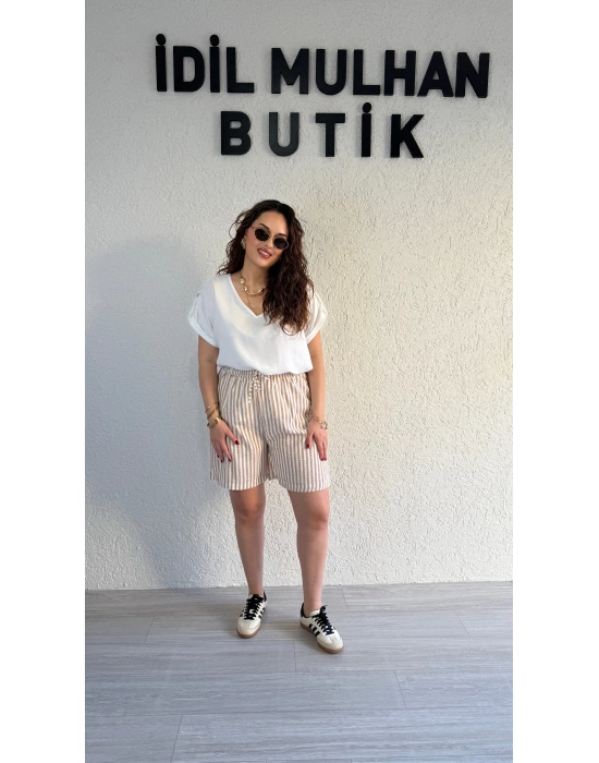 Bej Çizgili Şort