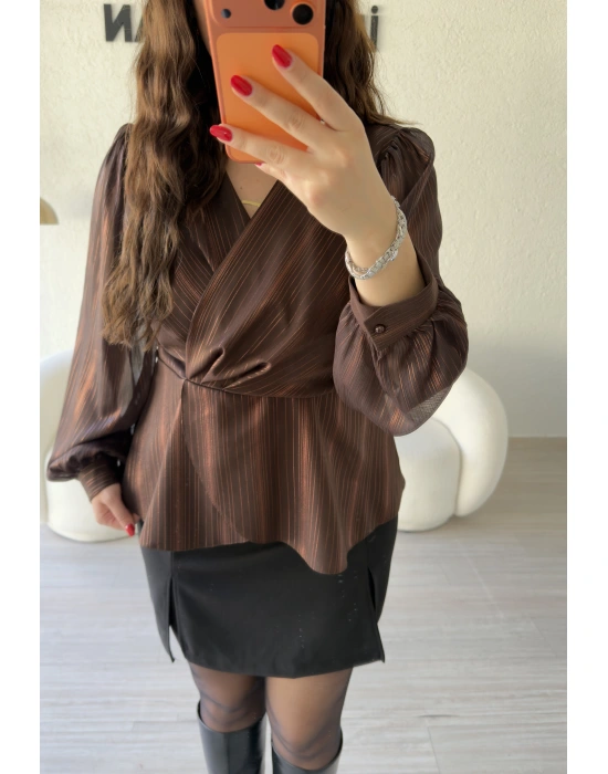 Kahve Işıltılı Kruvaze Bluz