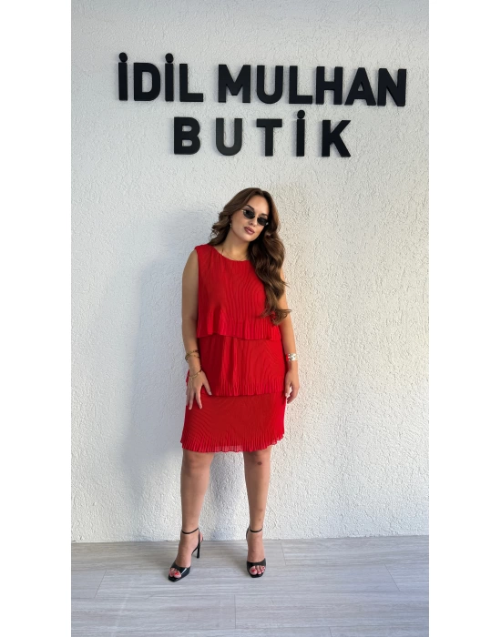 Nar Çiçeği Piliseli Şifon Elbise