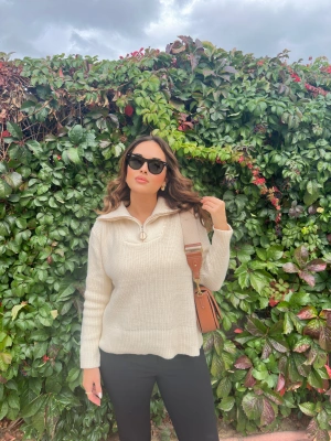 Ekru Fermuarlı Örme Triko Kazak