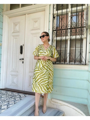 Fıstık Yeşili Zebra Elbise