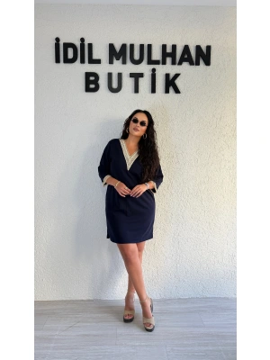 Lacivert Yaka Ve Kol Güpür Detaylı Elbise