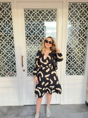 SİYAH BEJ FIRÇA DESEN ELBİSE