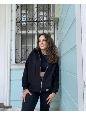 Siyah Fermuarlı Hırka