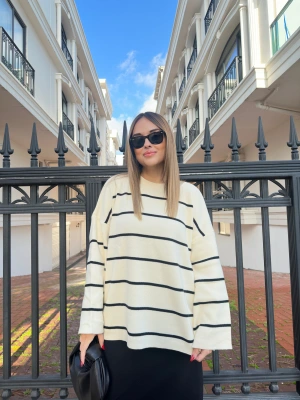 Yarasa Kol Oversize Kazak