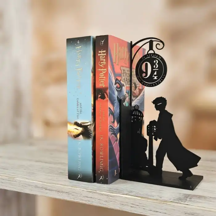 Harry Potter Kitaplık Dekoru