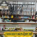 Mozzberk Siyah Kasa Beyaz İşlemeli Full Gravür 4+1 Yarı Otomatik Av Tüfeği - 71 cm Namlu