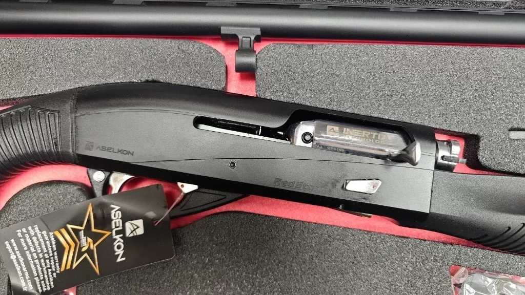 Aselkon Redstone Matte Black