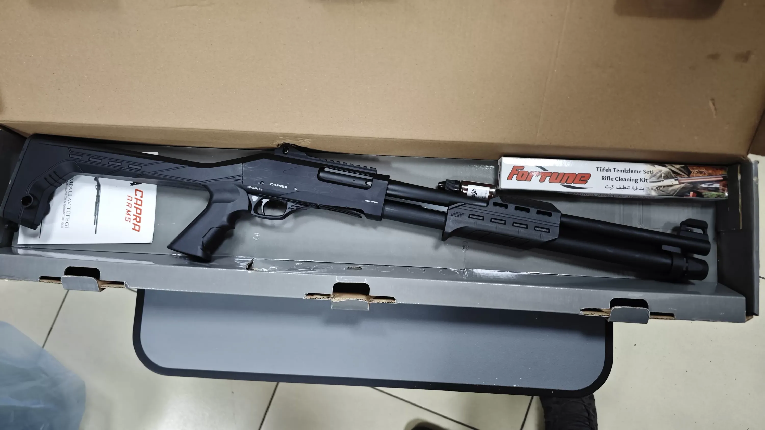 CAPRA 101PRO POMPALI AV TÜFEĞİ SİYAH