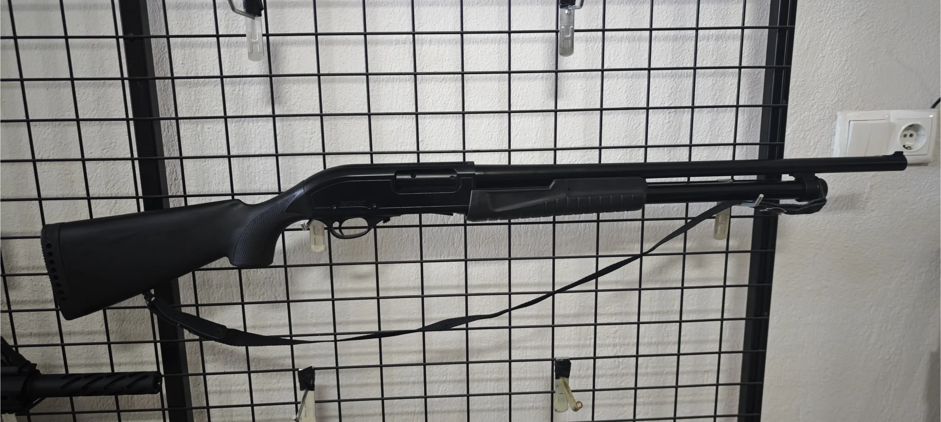 HATSAN ESKORD 61CM POMPALI