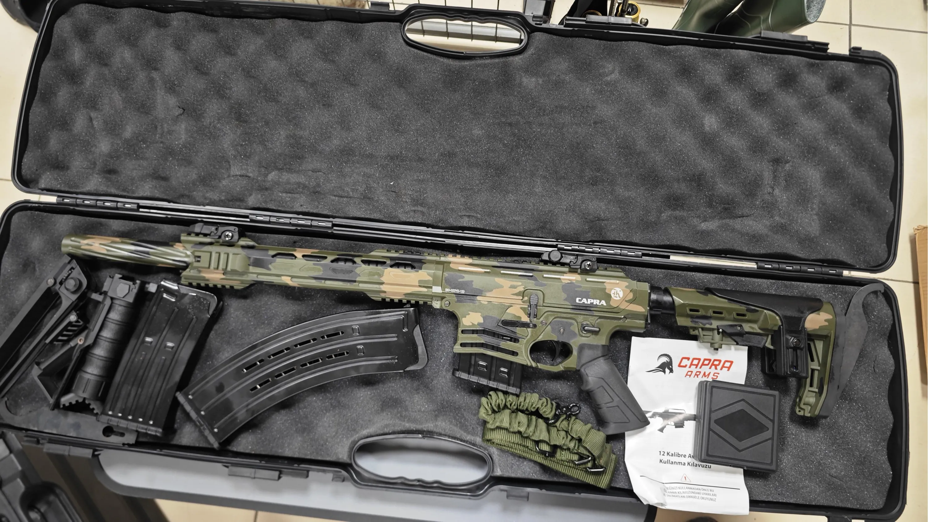 CAPRA KA-12 ŞARJÖRLÜ YARI OTOMATİK AV TÜFEĞİ YEŞİL KAMOFLAJ