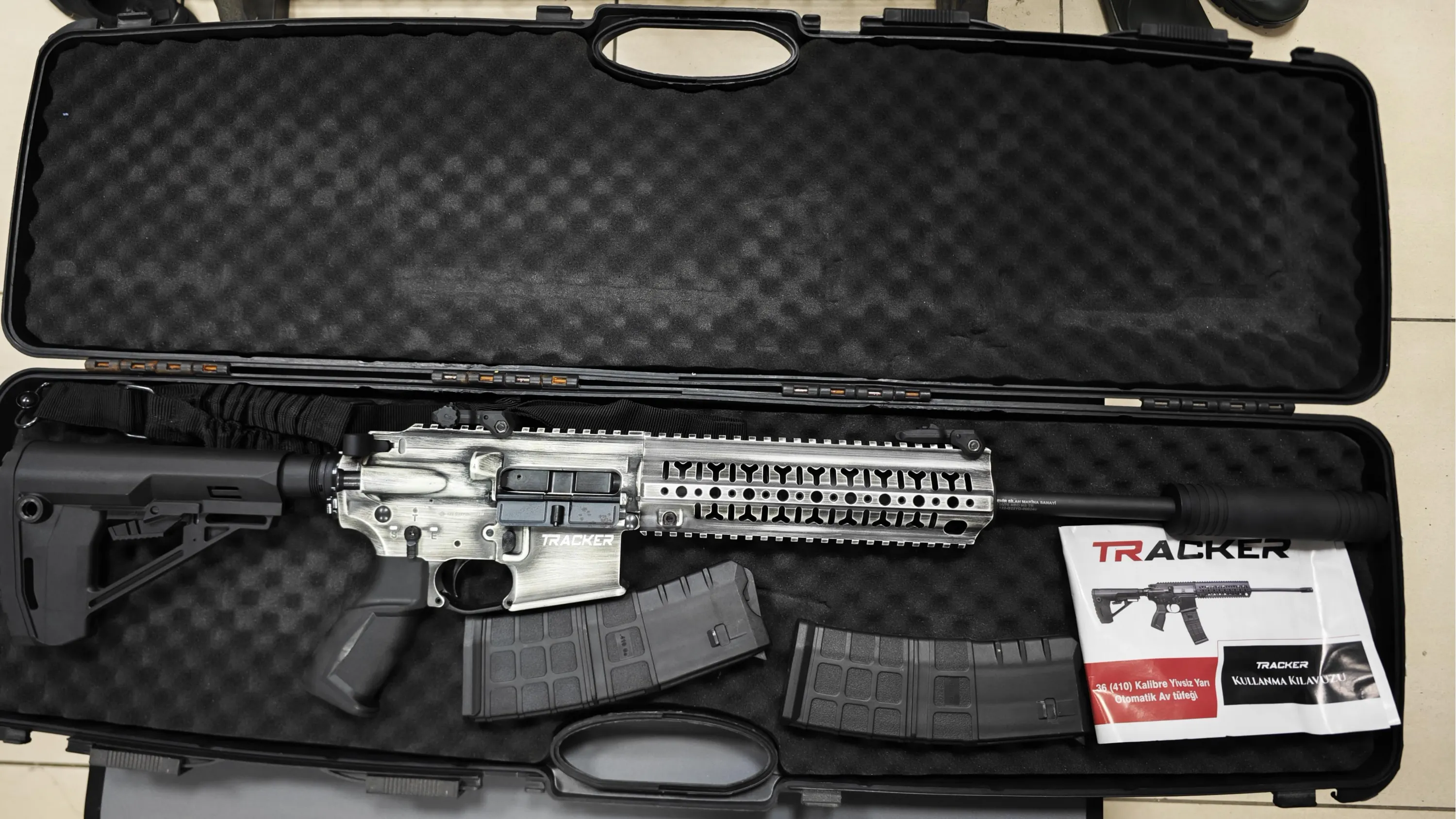 TRACKER 36 KALİBRE ŞARJÖRLÜ AV TÜFEĞİ BEYAZ