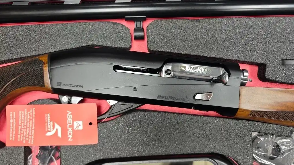 Aselkon Redstone Dark Black