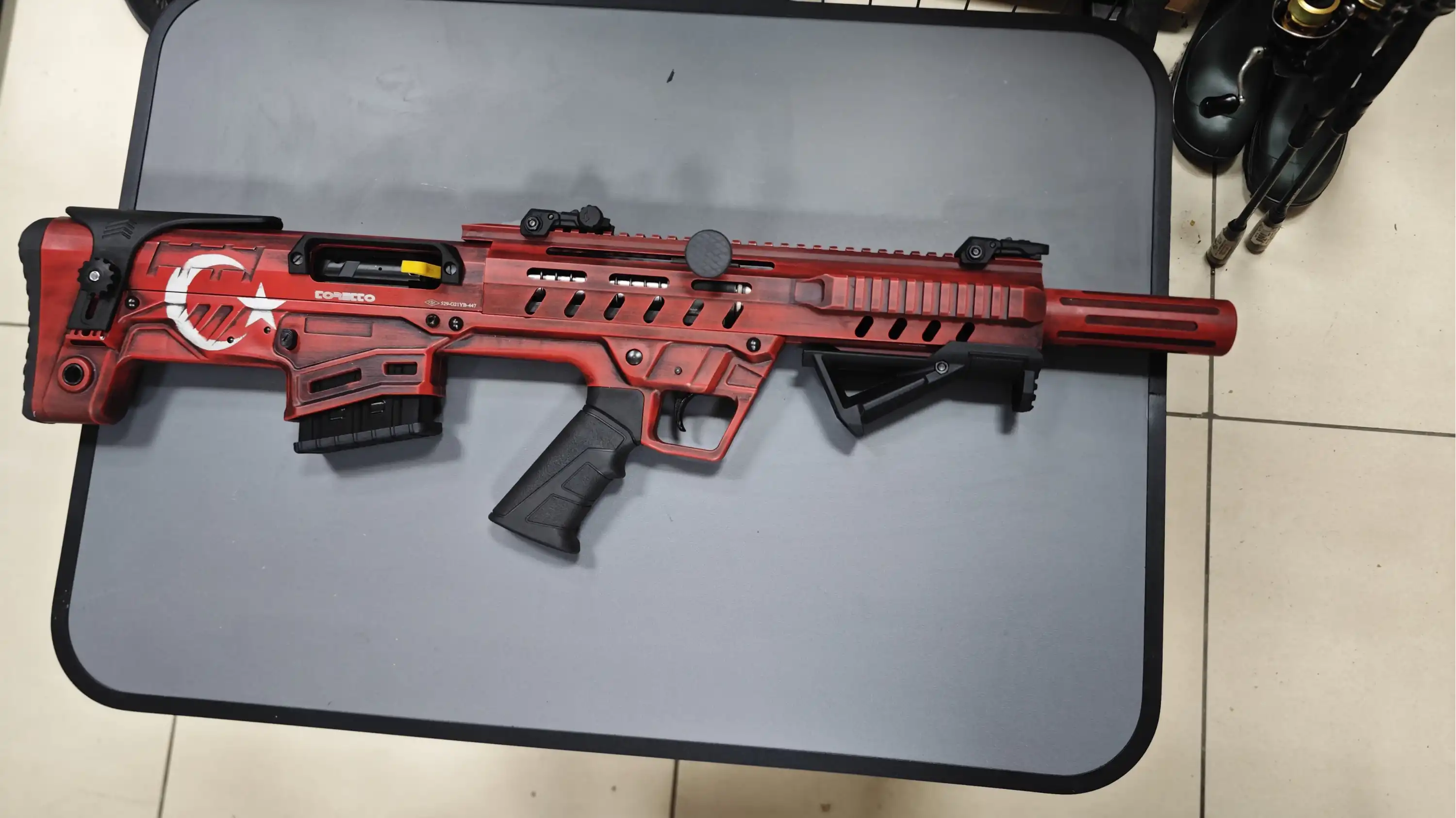 TORETTO TB Siyah BULPOP ŞARJÖRLÜ YARI OTOMATİK AV TÜFEĞİ KIRMIZI