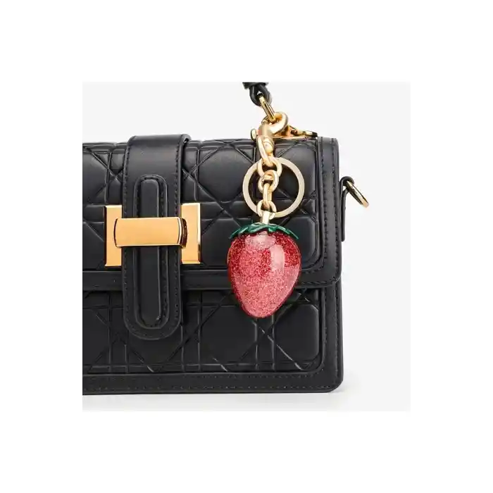 Kiraz Çilek ve Elma Anahtarlık Kırmızı Çanta Süsü Charm Red Gold 3lü Set
