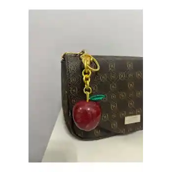 Çanta charm ve anatarlık kırmızı elma