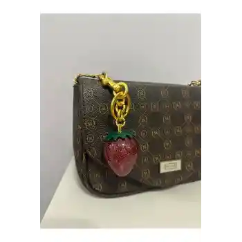 Çanta charm ve anahtarlık çilek