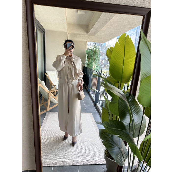 Fularlı Saten Taş Takım