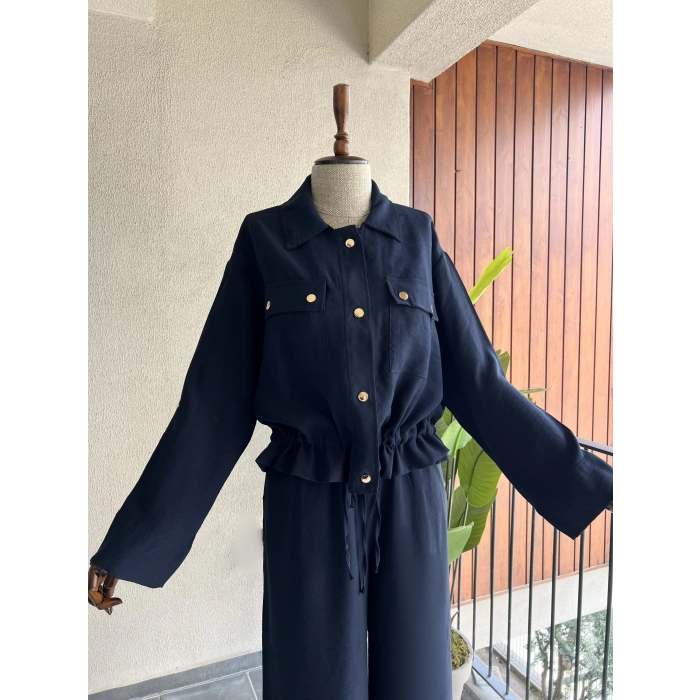 Lacivert Metal Düğme Detaylı Takım