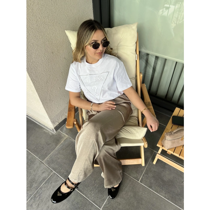 Orijinal Marka Beyaz Tişört