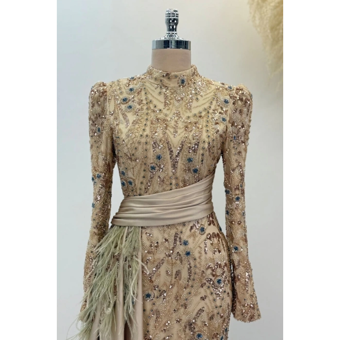 Beli Kuyruk Detay Dantel Zenna Abiye - Gold