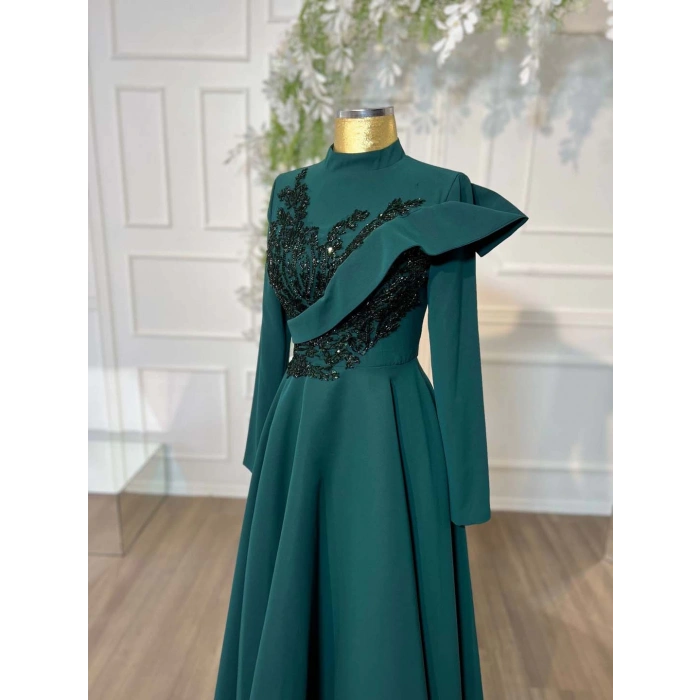 BUSE ABİYE ZÜMRÜT