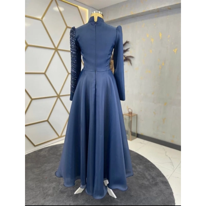 Çiçek İşlemeli Hakim Yaka Ela Tesettür Abiye - Lacivert