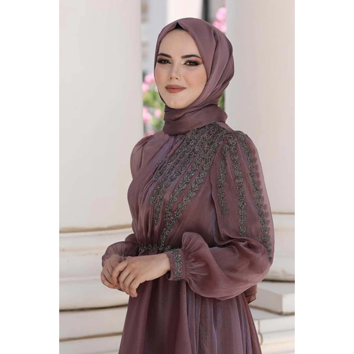 HELEN ABİYE GÜL KURUSU