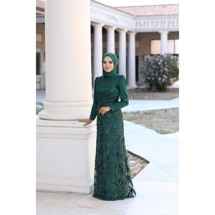 LARİN ABİYE ZÜMRÜT