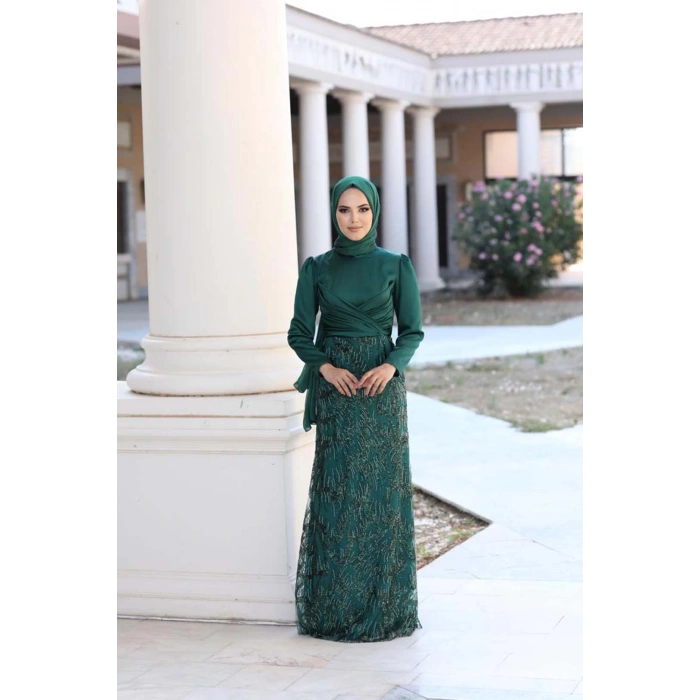 LARİN ABİYE ZÜMRÜT