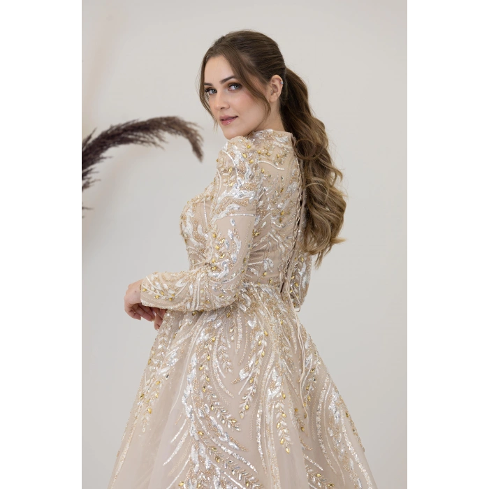 Önü Aplik İşlemeli Pelerinli Kayra Abiye - Gold