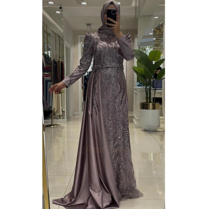 Pınar Şems Akgün Abiye Lila